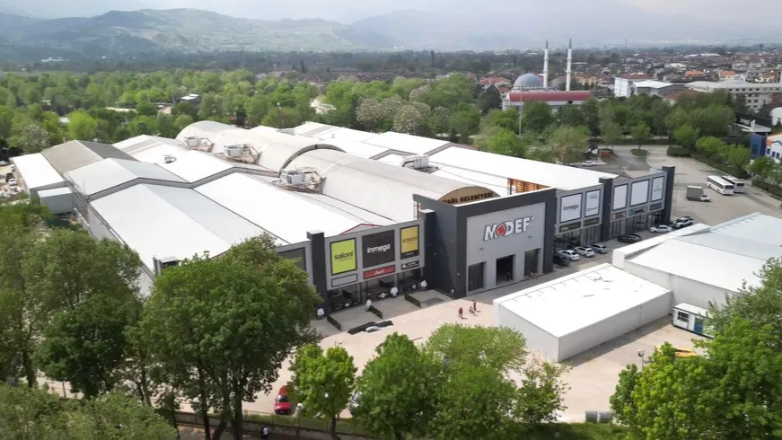 İnegöl Mobilya Sektörü Çıkış Arıyor: İhracatta Kayıp, İç Pazarda Çin Baskısı